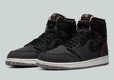 small water stain on box Nike Air Jordan 1 High, Sneaker Art, Air Jordan Retro, Mens Nike Air, Nike Air Jordan 1, Air Jordan 1 High, Jordan 1 High, Newest Jordans, Air Jordans Retro