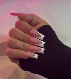 Acyrilics Nails, Med Nails, Nails Xmas, White Acrylic Nails, French Tip Acrylic Nails, French Acrylic Nails, Dope Nail Designs, Short Square Acrylic Nails, Coffin Shape Nails