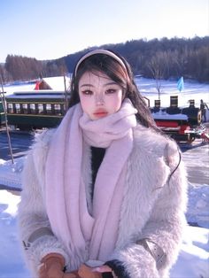 White Scarf Outfit, Merry Pinkmas, Japan Outfit Winter, Fur Aesthetic, Korea Winter, Japan Outfit, Korean Ulzzang, Cold Outfits