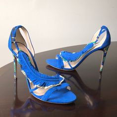 - Designer Alexandre Birman.- Rich Cobalt Blue Suede Multicolored Peacock Trim And Heels.- Womens Size 10.5m (40.5).- Open Toe Stilettos Heel Sandals.- Made In Brazil .- 4.26 Inches Multicolored Peacock Stilettos Heel.- Light Weight.- Genuine And Authentic Or Your Money Back. Blue High Heel Sandals For Gala, Luxury Blue Sandals For Cocktail, Royal Blue Elegant Heels For Spring, Blue Heels With Heel Strap For Cocktail, Luxury Blue Heels For Galas, Blue Open Heel Heels For Gala, Luxury Blue Heels For Spring, Blue Luxury Heels For Gala, Designer Blue Heels For Gala