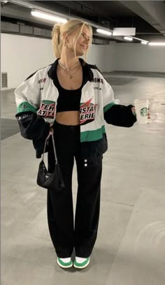 Racer Jacket Outfit, Streetwear Girl, Streetwear Inspo, Streetwear Mode, Outfits Streetwear, Mia 3, Looks Street Style, Parking Garage, Streetwear Fashion Women