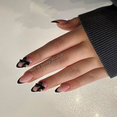 Black nails with black ribbon 🖤