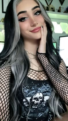 White Highlights On Black Hair, Hair Cookies, Black Hair With Silver Highlights, Silver And Black Hair, White And Black Hair, Egirl Hair, Black And Silver Hair, Alt Hair, Edgy Hair Color