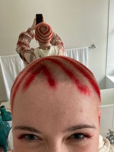 Buzzcut Women Design, Heart Buzzcut, Punk Buzzcut, Bald Hair Dye Designs, Ginger Buzzcut, Dyed Buzzed Hair Women, Colorful Buzzcut, Buzz Cut Women Dyed