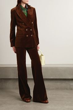 Mohair Suit, Masc Fashion, Androgynous Style, Tom Boy, Matching Separates, Velvet Suit, Brown Suits, Bootcut Pants, Velvet Blazer