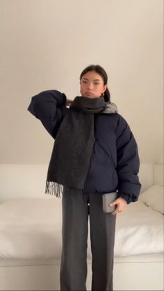 Plain Winter Outfits, Yes Style Outfit, Cold Autumn Outfits, Cold Winter Day Outfit, Outfit Ideas Winter School, Outfit Ideas Winter Aesthetic, Ideas For Winter Outfits, Leggings Winter Outfit, Outfit Ideas Winter Casual