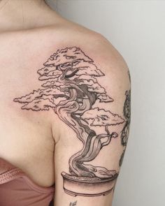 Bonsai tree
Bonsai tree tattoo 
Bonsai 
Arm tattoo Bonzi Trees Tattoo, Bonsie Trees Tattoo, Big Shoulder Tattoo, Shoulder Tree Tattoo, Big Tree Tattoo, Tree Tattoo On Shoulder, Bonsai Tattoo Design, Big Bonsai Tree, Big Arm Tattoos