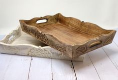 Set Of White & Oak Rustic Hand carved Modern farmhouse Serving tray 15 inch - Snuglily Organizing Accessories, Farmhouse Serving Trays, Rustic Modern Farmhouse, Wood Serving Tray, Serving Tray Wood, Farmhouse Decoration, Wood Surface, Rustic Modern, Accessory Organization