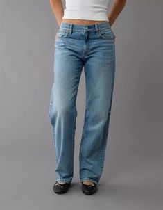 AE Strigid Low-Rise Ex-Boyfriend Jean Straight Low Rise Jeans, Jeans With Heels Outfits, City Fits, Low Rise Straight Jeans, Fashion Theory, Straight Jeans Women, Low Rise Boyfriend Jeans, Low Rise Straight Leg Jeans, Good Jeans