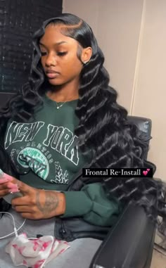 Wig Styles Body Wave, Quick Weave With Crimps, Hairstyles Wigs Black Women, Crimps Hairstyles For Black Women, Unique Wig Hairstyles, Clean Hairstyles, Chalkboard Nails, Sew In Hairstyles