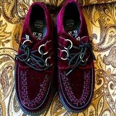 Brand New Tuk Burgundy, Velvet, Mondo Creepers Men’s Size 5 / Women’s Size 7 Never Worn Still In Box Tuk Creepers Outfit, Creepers Outfit, Velvet Creepers, Tuk Creepers, Tuk Shoes, Burgundy Velvet, Stocking Tights, Fit Board Workouts, Birthday Wishlist