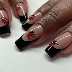 Ladybug Nail Art, Bug Nails, Ladybug Nails, Thanksgiving Nails, Cute Nail Ideas, Nail Art Inspo, Unique Acrylic Nails, Nail Sets, New Nails