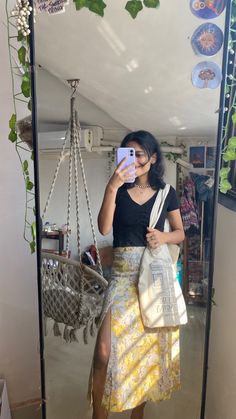 Gen Z Photography, Boho Saree, Desi Look, Prajakta Koli, Fashion Travel Outfit, Fashion Haul, Modest Fits