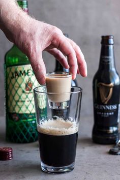 Car Bomb Drink, Irish Car Bomb Drink, Irish Mule Recipe, Irish Wine, St Patrick's Day Drinks, Bomb Shots, Irish Cocktails, Green Cocktails, Bomb Drinks