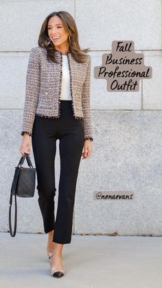 Black Blazer Outfit Work, Winter Professional Outfits, Tweed Blazer Outfit, Formal Winter Outfits, My Bank Account, Fall Business, Professional Outfit, Business Professional Outfits