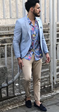 Men's Wedding Guest Look, Formal Tropical Wedding Outfit Men, Male Tea Party Attire, Colorful Cocktail Attire Men, Garden Wedding Attire Men, Garden Wedding Male Guest Attire, Men Garden Party Outfit, Floral Shirt With Suit Men, Garden Party Dress Code Men