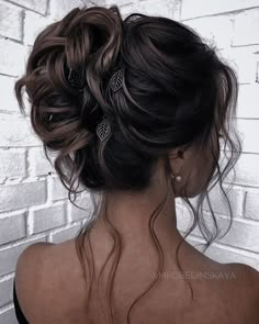 Chic and Fabulous Hairstyles for Every Girl - Aesthetic Outfits Male Hairstyle, Hairstyle Mens, Face Male, Crown Queen, Wedding Hair Up, Simple Prom Hair, Mens Haircut, Ball Hairstyles, Quince Hairstyles