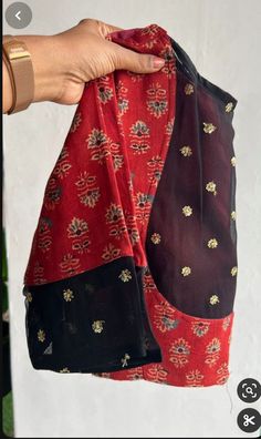 Saree Combination, Hand Worked Blouse, Blouse Handwork, Ajrak Print, Simple Blouses, Worked Blouse, Handwork Blouse, Heavy Blouse, Formal Saree