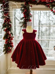 ♥ Introducing our exquisite little girl's red Christmas dress, a perfect blend of elegance and charm designed specifically for your baby girl this festive season. Crafted from luxurious dark red velvet, this handmade dress features a delightful open back adorned with a cute bow that not only enhances its chic appeal but also allows for adjustable styling, ensuring a comfortable fit for your little one. The sleeveless design adds a touch of sophistication, making it an ideal choice for holiday ph Toddler Velvet Dress, Red Princess Dress For Christmas Dress-up, Elegant Red Dress For Holiday Dress-up, Elegant Christmas Pageant Dresses, Red Princess Dress For Festive Holidays, Elegant Winter Holiday Princess Dress, Elegant Red Princess Dress For Pageants, Elegant Red Princess Dress For Pageant, Red Festive Holiday Dress