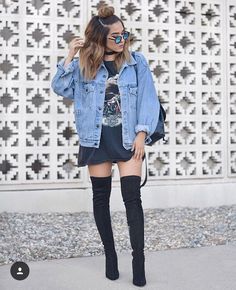 Long Tshirt Dress, Tshirt Dress Outfit, Oversize Tshirt Outfits, Fest Outfits, Shirt Dress Outfit, Denim Jacket Outfit, Denim On Denim, Look Rock