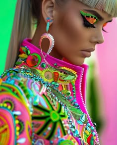 Neon Clothes Party, Outfit Carnaval, Burning Man Fashion, Festival Outfits Rave, Mode Hippie, Neon Outfits, Music Festival Outfits, Outfits Rave, Festival Inspiration