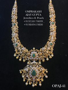 Jewlary Pic, Haaram Designs, Indian Choker, Temple Jewelry Necklace, Bridal Jewels, Antique Necklaces Design