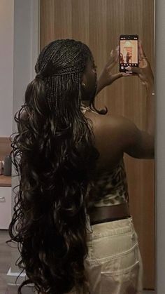 #braidsforblackwomen #braidsforblackhair French Girl Braids, Extra Small French Curl Braids, French Braids Curls, French Curl Styles, Micro French Curl Braids, French Curl Twists, Braids On Dark Skin Women, Long French Curl Braids, Quick Protective Styles Braids