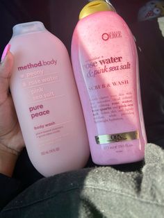 Pink Shower Products, Pink Shower Products Aesthetic, Pink Lotion Aesthetic, Pink Body Wash, Coquette Body Wash, Rich Rich, Simple Skincare Routine, Hygiene Care