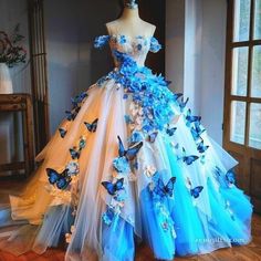 Blue Caterpillar, Book Outfits, Dreamy Gowns, Clothes Art, Cute Dress Outfits