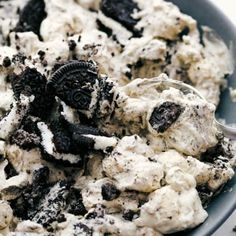 an oreo cookie and cream dessert in a bowl