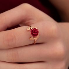 Silver Ring For Girlfriend, Rose Ring Flower, Red Rose Jewelry, Red Rose Ring, Esperanza Rising, Rose Rings, Rose Accessories, Accessories 2023, Resin Rings