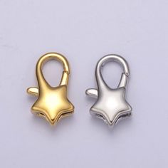 Material : Brass, 24K Gold Filled Qty: 1 Piece Color: Gold / Silver Size: - 18.0 mm x 11.2mm - 16.5 mm x 9.8mm - 10.1 mm x 6.0 mm - 13.2 mm x 7.8 mm Lead Free & Cadmium Free & Nickel Free Build your own custom Jewelry starts here. This place is your choice to select, and create your own Jewelry and accessories. All items comes with the best quality yet competitive in price. Please take a look at the detailed information regarding this item. Other Color/Design selection and more findings, tools & Jewelry Clasps Types Of, Clasps For Jewelry, Jewelry Design Drawing, Tiny Star, Jewelry Clasps, Jewelry Techniques, Keep Jewelry, Jewelry Inspo, Stylish Jewelry