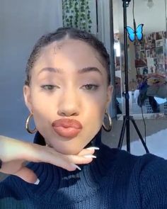 Insta Baddie, Model Inspo, Cool Poses, Face Art, Dream Room, Natural Hair, A Woman