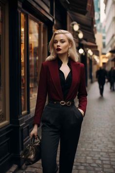 Buisnesscore Outfit Female, Red Black Clothes, Vampire Business Woman, Women All Black Outfit Classy, Black And Red Suits For Women, Female Villain Aesthetic Outfit, Everyday Vampire Outfit, Vintage Noir Aesthetic, Soft Dramatic Office Style