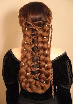 Taking braids to epic levels!!! Strange Outfits, Spiritual Outfits, Fairytale Hair, Historical Hairstyles, Character Clothing, Hairstyle Inspiration, Fantasy Hair, Romy Schneider