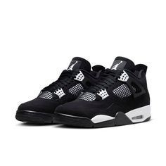 Black And White Jordan 4’s, Black Jordan 4’s, White Thunder Jordan 4, Jordan 4 White Thunder, Jordan 4 Black And White, Jordan 4 Collection, Nice Shoes For Men, Drippy Shoes, Jordans 4s