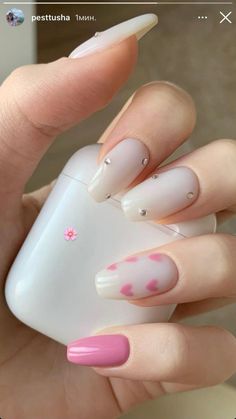 Nail Designs Valentines, Soft Nails, Heart Nails, روتين العناية بالبشرة, Makati, Short Acrylic Nails, Valentine's Day Nails, Valentines Nails