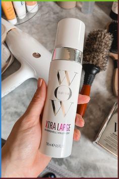 Had to try the Color Wow Bombshell Volumizer and I cannot believe what it did to my hair! You gotta see it! Wow Xtra Large, Full Volume Hair, A Blowout, Bombshell Hair, Volumizing Hair, Wow Hair Products, Limp Hair, Hair Volume, Flat Hair