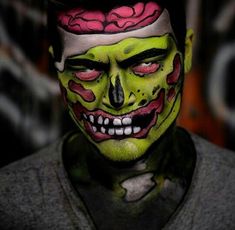 Makeup for men for Halloween 2023 15 ideas: Unleash your spooky creativity - Fall Update 2024 Pop Art Zombie Makeup, Diy Pop Art, Fantasy Editorial, Zombie Face Paint, Pop Art Zombie, Classic Vampire, Zombie Halloween Makeup, Art Demon