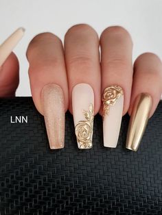 Nude Press On Nails, Rose Nails, Atkins Diet, Bridal Nails, Elegant Nails, Coffin Nails Designs, Floral Nails, Fancy Nails