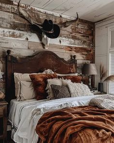 Mexican Ranch, Western Room Ideas, Cowboy Bedroom, Cowgirl Bedroom, Western Room, Western Bedrooms, Cowgirl Room, Western Farmhouse, Country Bedroom Decor