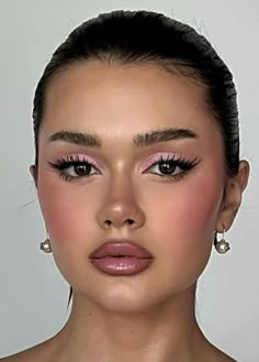 Capricorn Rising Makeup, Neutral Pink Makeup, Round Eye Makeup, Teknik Makeup, Maquillage On Fleek, Festival Make Up, Hooded Eye Makeup, Pinterest Makeup