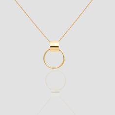 Discover elegance with this 18K solid gold hoop necklace. Each piece is handmade with a minimalist touch, featuring three interlocking rings on a delicate chain. Hoop Circle Size: about 10 MM Chain Length: Approximately 42 centimeters Material: 18k solid gold(you can choose 14k solid gold or 10k solid gold) Style: Minimalism   This dainty jewelry, Crafted with precision, combines the beauty of classic circles. This necklace features a minimalist round geometric design, which is ideal for layering or standing out solo. Perfect as a meaningful gift or a timeless addition to your collection, this ring charm necklace symbolizes the interconnectedness of life and the cyclical nature of karma. In addition to the Karma Necklace, I also offer a beautiful selection of handmade pearl necklaces and s Ring Charm Necklace, Handmade Pearl Necklace, Interlocking Rings, Hoop Necklace, Gold Minimalist Jewelry, Abalone Necklace, Karma Necklace, Handmade Gold Jewellery, Minimal Necklace