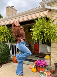 Bootcut Jeans Cowboy Boots Outfit, Pumpkin Patch Outfit Cowgirl Boots, Cowboy Boots Women Outfits Jeans, Flare Jeans And Boots Outfit, Fall Flare Jeans With Pockets, Brown Cowboy Boots Outfit Fall, Retro Flare Jeans For Fall, Jeans And Cowgirl Boots Outfit, Boots And Jeans Outfit Cowgirl