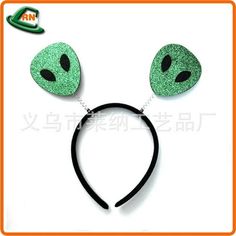 Description Are you looking for something creative and novel for your party dress up? Then, this alien headband will be a great choice for you. Mainly made of felt cloth and glitter material for practical use. Perfect for Halloween, cosplay and space theme costume party. Also a great gift choice for your friends, family and coworker. Features -Color:Green -Material:Felt cloth, glitter -Size:22.00X22.00X1.50cm/8.65X8.65X0.59in - Alien head boppers are funny and creative, perfect for adding fun to Space Theme Costume, Alien Headband, Halloween Hair Accessories, Something Creative, Alien Costume, Halloween Accessories Hair, Alien Head, Costume Themes, Halloween Hair