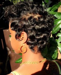 Black Curly Short Hair, Finger Waves Short Hair, Natural Hair Short Cuts, Cut Life, Short Hair Pixie Cuts, Finger Waves, Short Sassy Hair, Curly Pixie, Sassy Hair