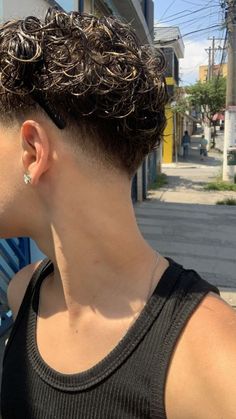 Low Fade Curly Hair, Curly Hair Taper, Low Fade Haircut, Men Haircut Curly Hair