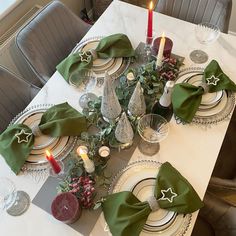 Images by @athomewiththebarrs Fabric Napkins, Green Napkins, Fabric Napkin, Christmas Green, Christmas Set, Minimalist Christmas, Table Napkins, Christmas Settings