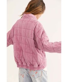 BESTSELLER- NEW COLOR! Quilted knit jacket featured in a slouchy silhouette. Front zip closure Dolman style sleeves Hip pockets Care/Import Machine Wash Cold Import Measurements for size small Bust: 54 in Length: 26.25 in Sleeve Length: 28 in Contents 100% Cotton Dolman Jacket Outfit, Dolman Jacket, Free People Store, Free People Jacket, Brown Coat, Feminine Outfit, Outfit Inspo Fall, Knit Jacket, Quilted Jacket