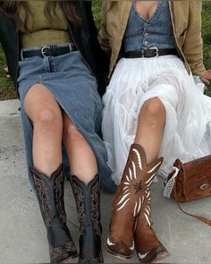 Long Denim Skirt With Cowboy Boots, Cowpoke Outfit, Summer Ranch Outfits, Western Biker Aesthetic, Ranch Aesthetic Outfits, Ranch Style Outfits, Desert Cowgirl Aesthetic, Mountain Cowgirl Aesthetic, Brown Western Outfit